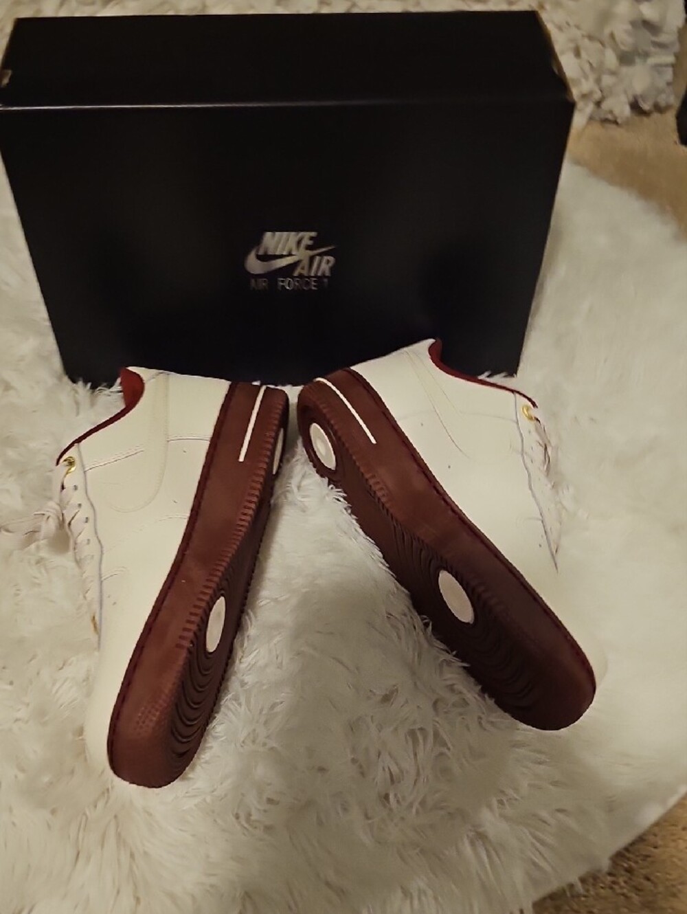Nike Air Force 1 Low Cream with Burgundy Accents - Picture 6 of 7